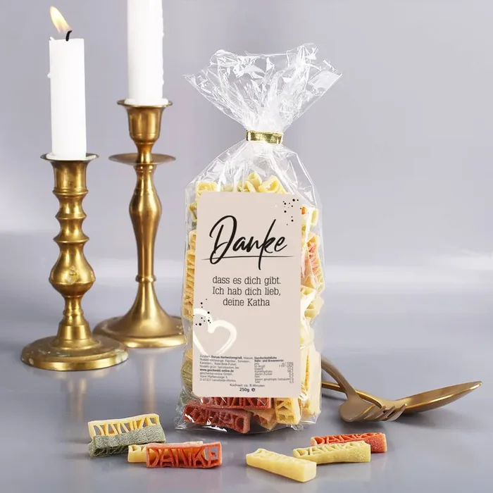 Danke-Nudeln als kleine Aufmerksamkeit mit Ihrem Wunschtext