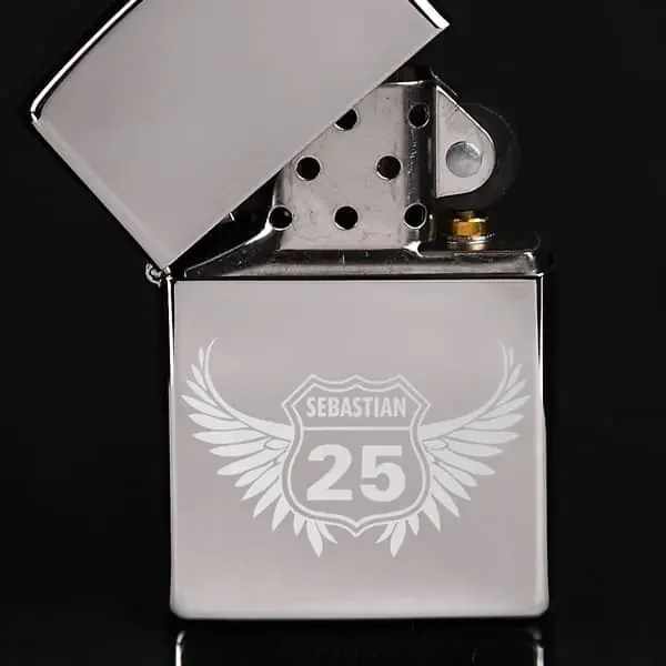 Original Zippo Feuerzeug mit Name und Alter
