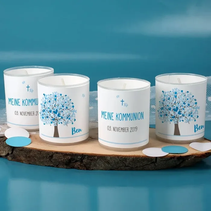 Vier Teelichter zur Kommunion mit Lebensbaum